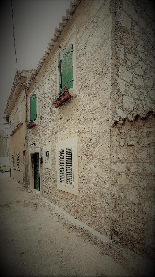 Falcons Nest Sibenik Luaran gambar