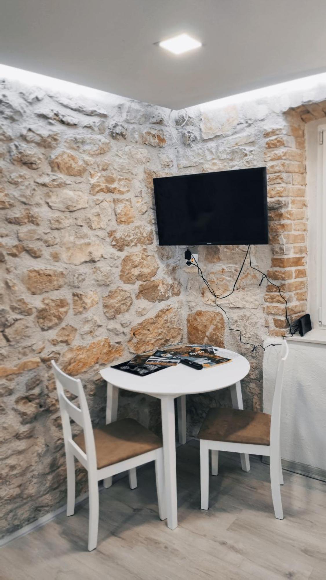 Falcons Nest Sibenik Luaran gambar